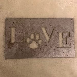 Love sign wall decor